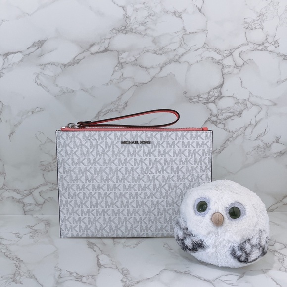 Michael Kors XL Zip Clutch Wristlet - Picture 1 of 7